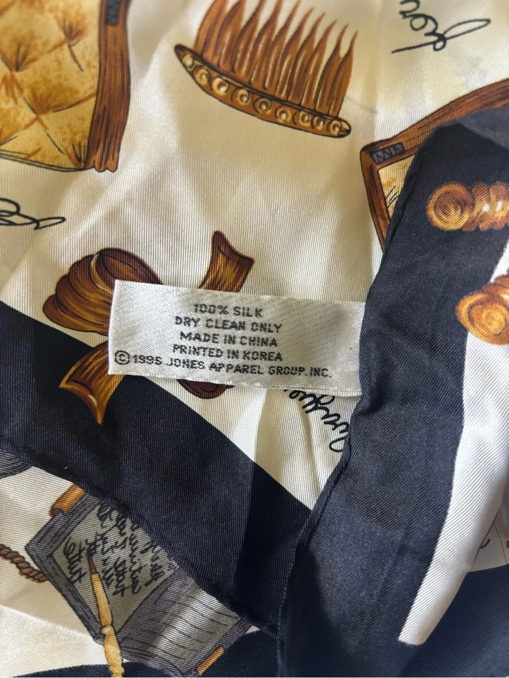 Vintage Jones New York Women’s Perfume & Glamour Scarf 100% Silk